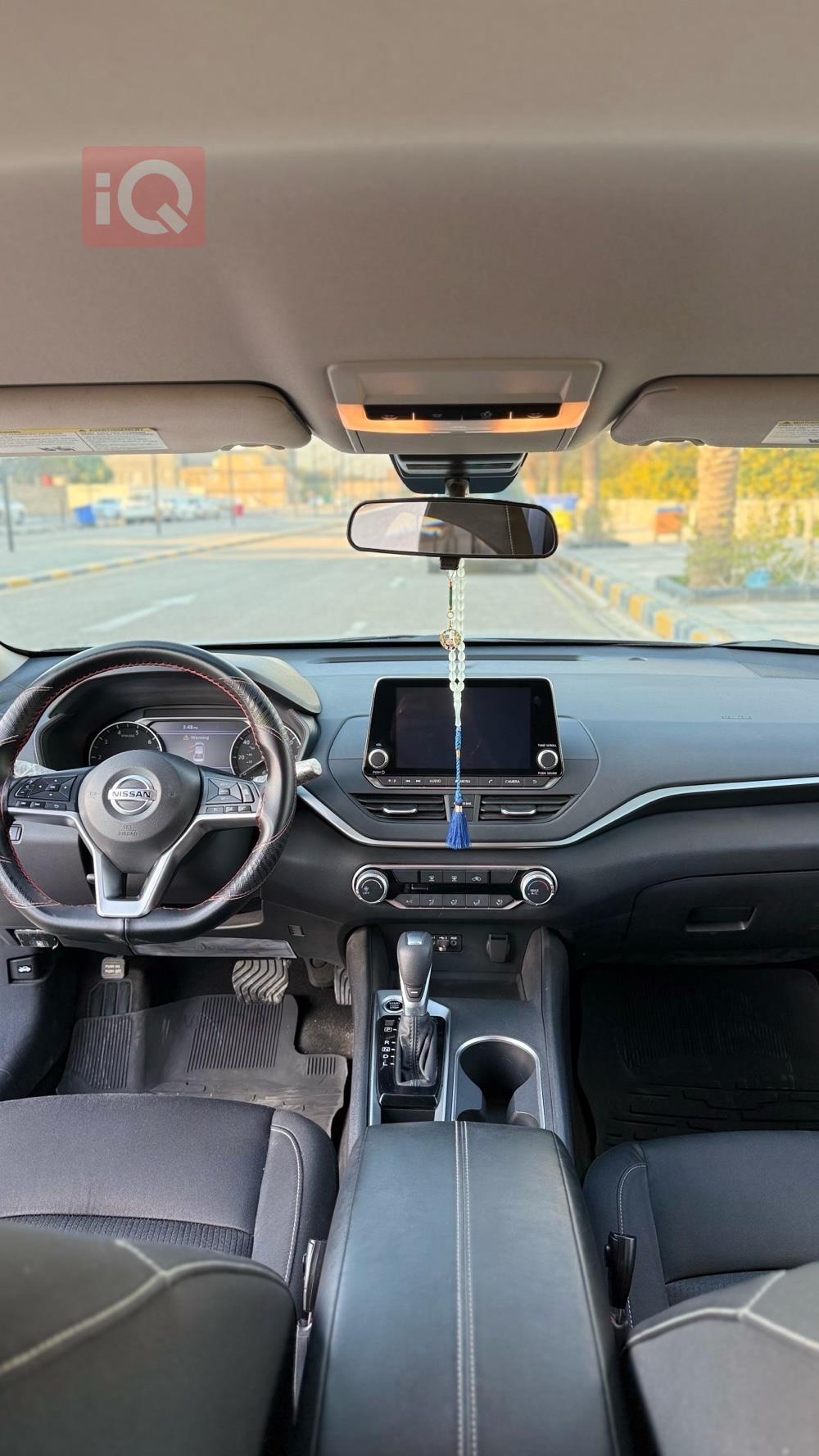 نيسان ألتيما